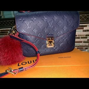 Louis Vuitton POCHETTE METIS